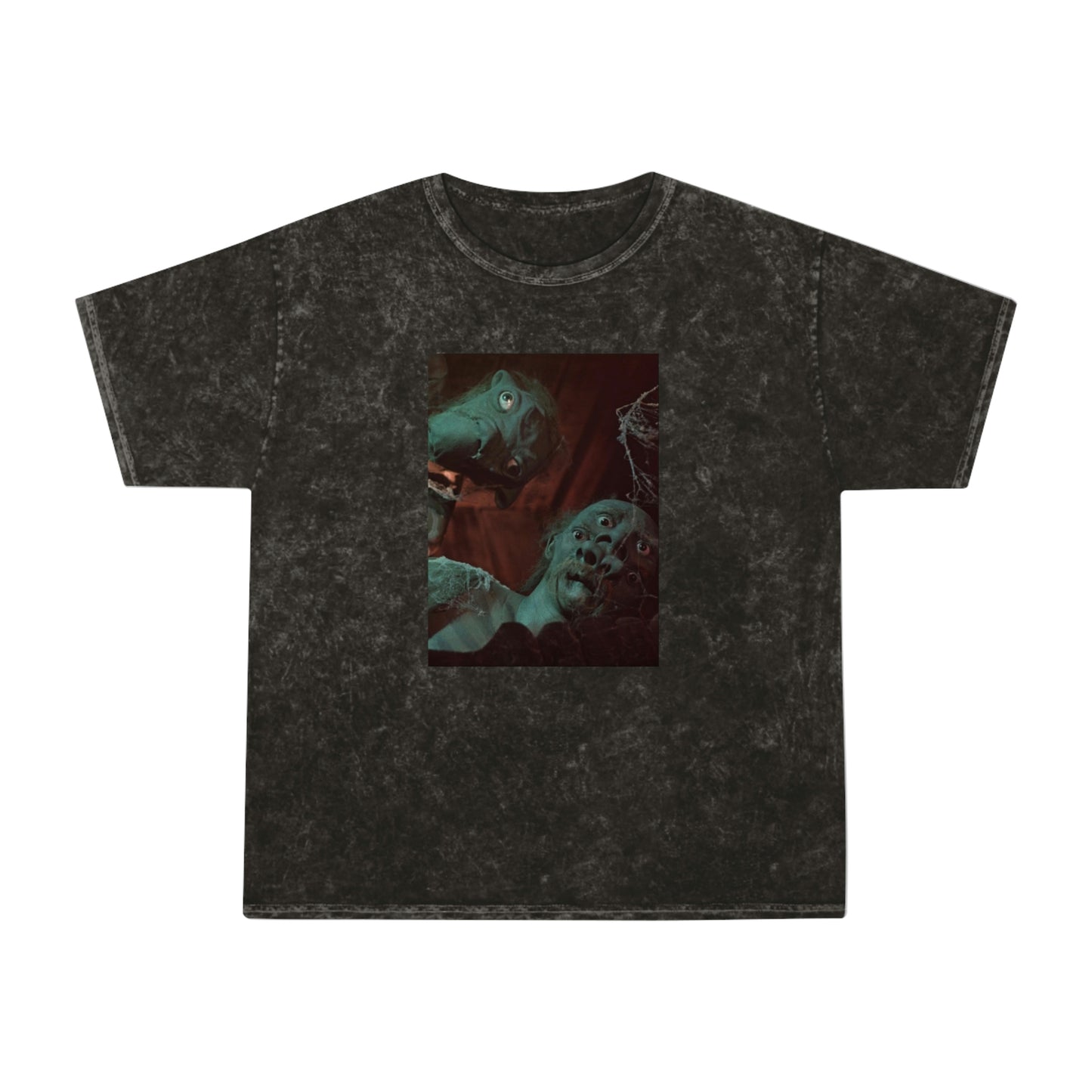 SOVIET HORROR FILM Mineral Wash T-Shirt