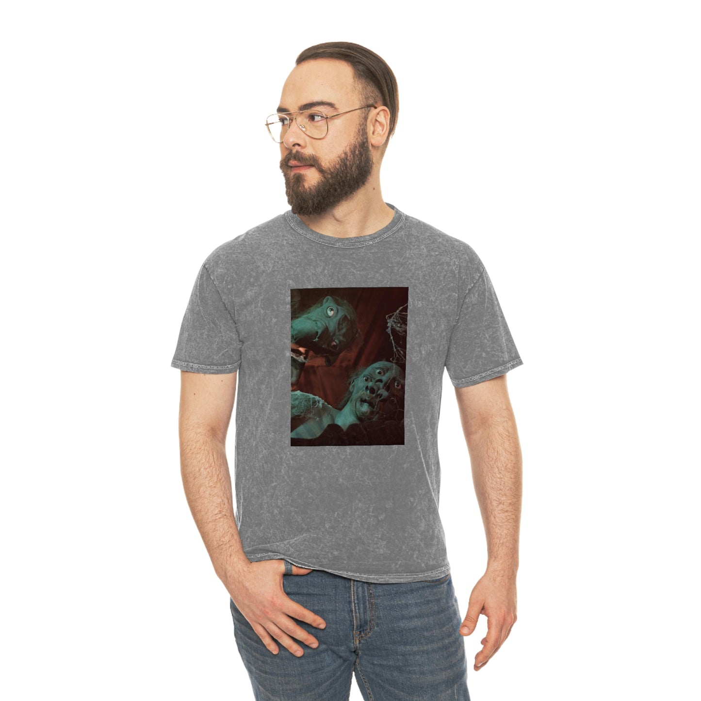 SOVIET HORROR FILM Mineral Wash T-Shirt