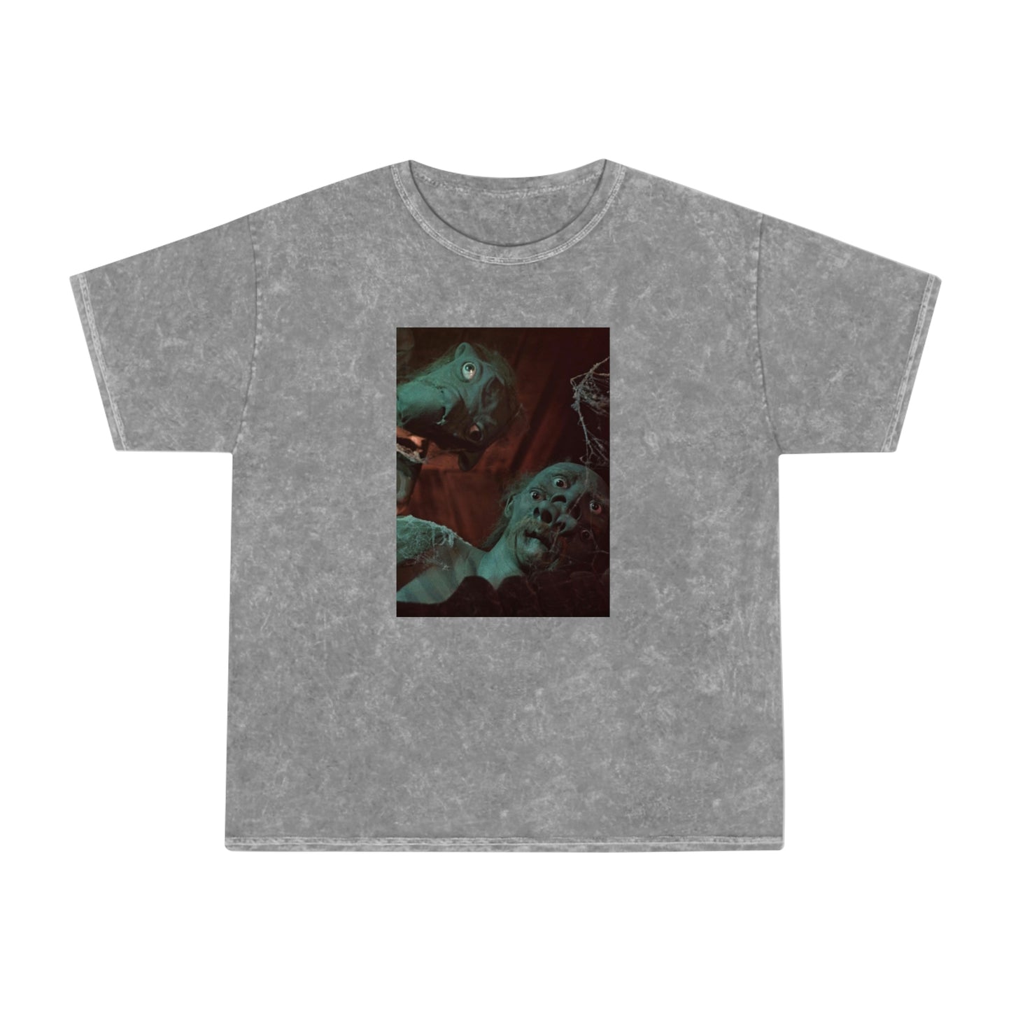 SOVIET HORROR FILM Mineral Wash T-Shirt