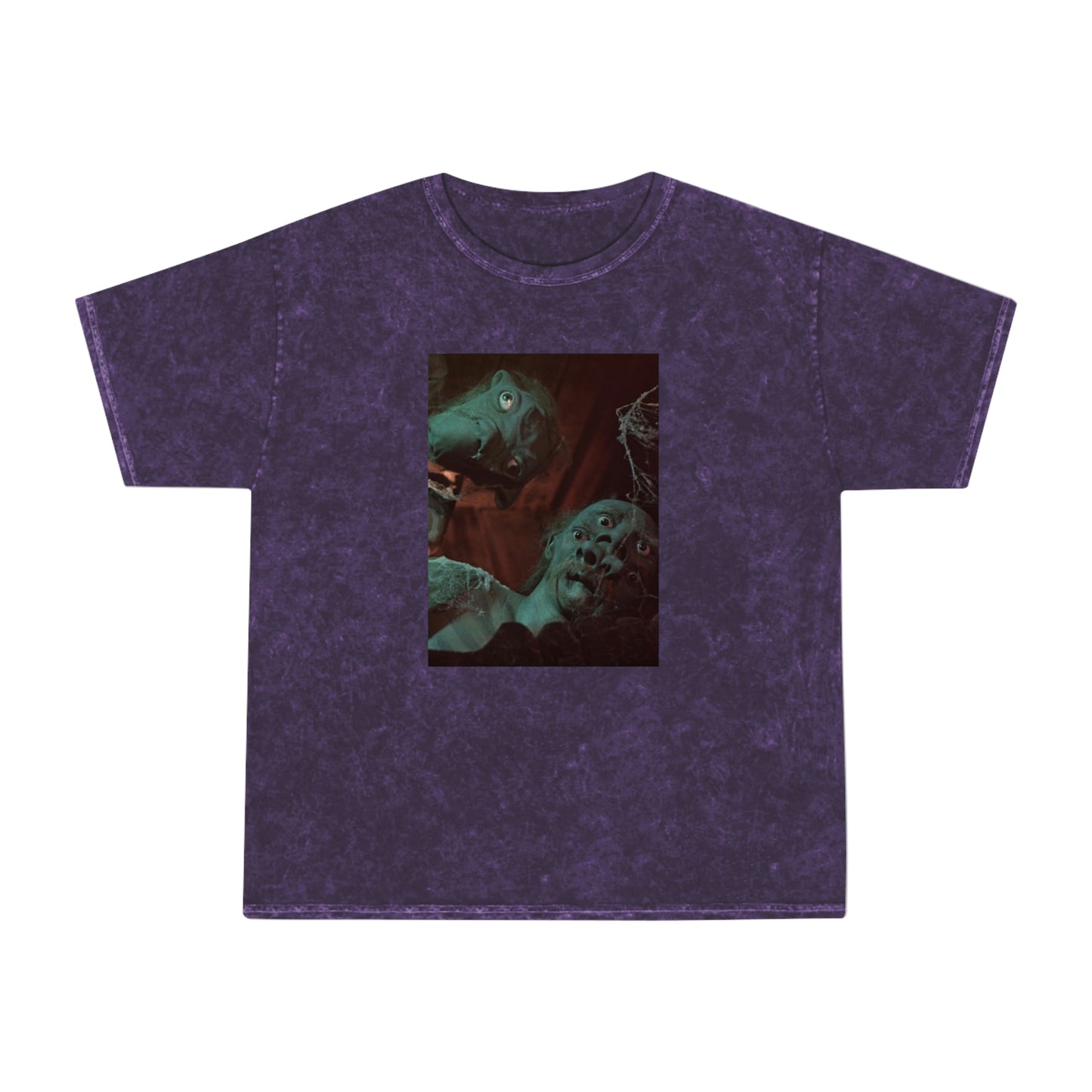 SOVIET HORROR FILM Mineral Wash T-Shirt