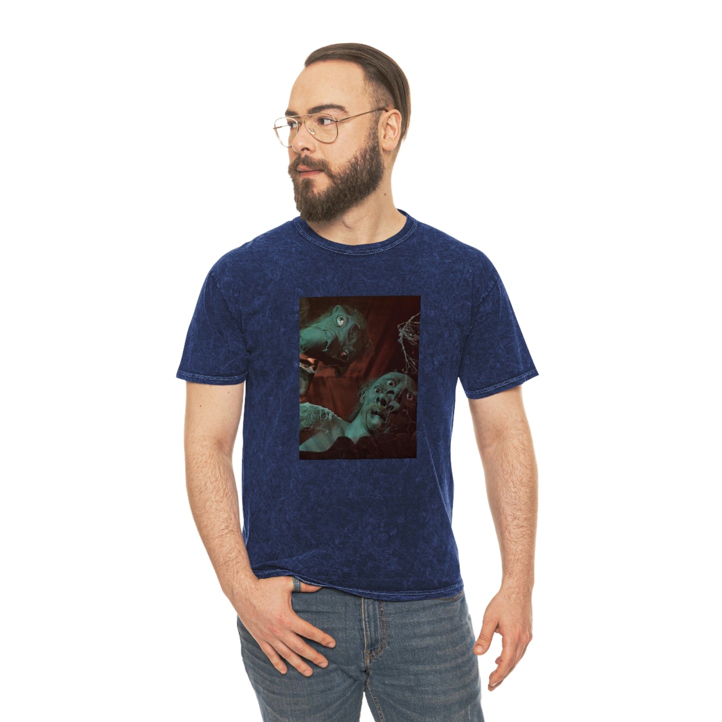 SOVIET HORROR FILM Mineral Wash T-Shirt