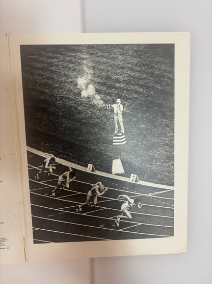 Soviet Photo Magazine (July 1974)